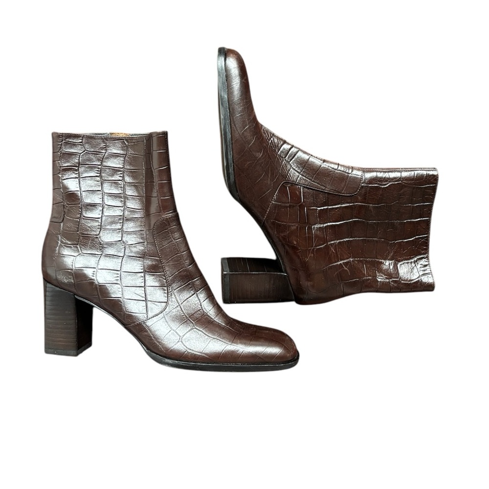 VANELI stylish trendy brown crocodile pattern leather zip up boot heels